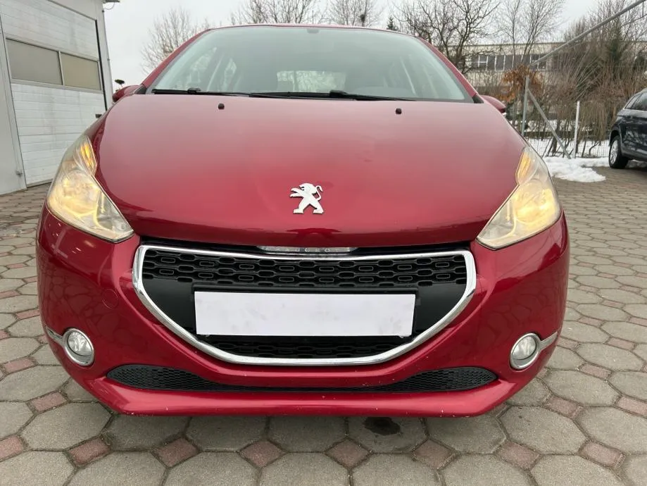 peugeot 208 1,4 hdi 2013., hr vozilo, klima, 5-vrata... - slika 2