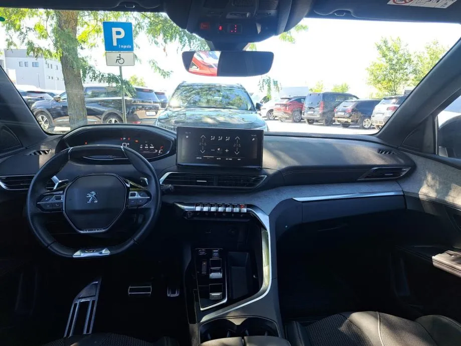 peugeot 3008 gt puretech 130 eat8 - slika 10