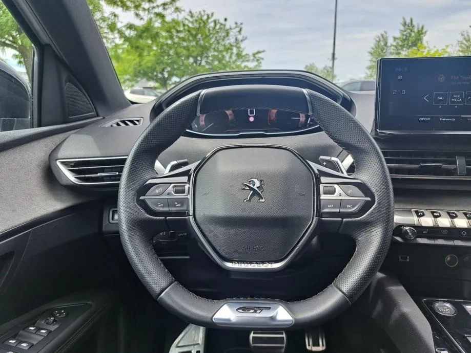 peugeot 3008 gt puretech 130 eat8 - slika 10