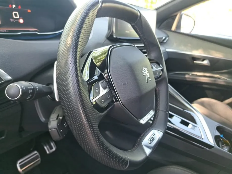peugeot 3008 gt puretech 130 eat8 - slika 11