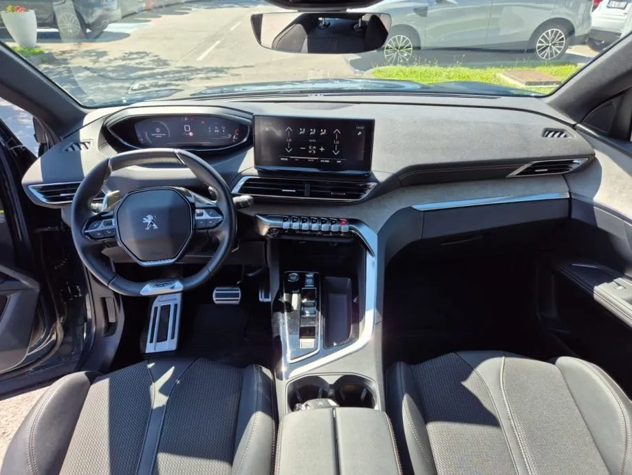 peugeot 3008 gt puretech 130 eat8 - slika 12