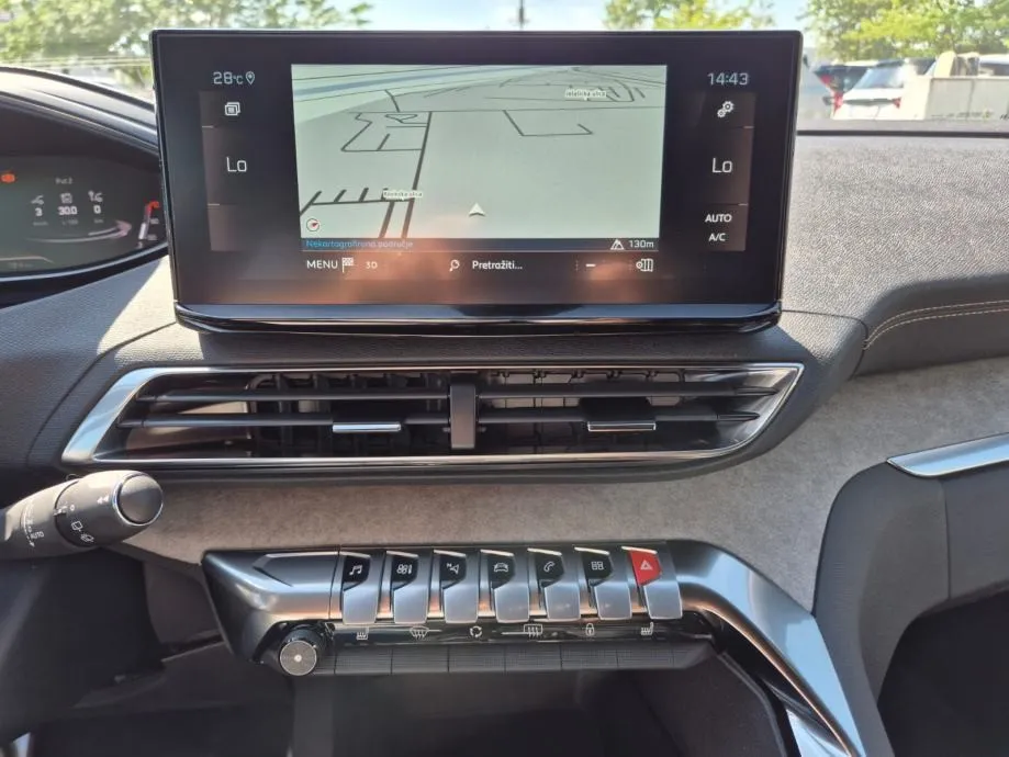 peugeot 3008 gt puretech 130 eat8 - slika 15