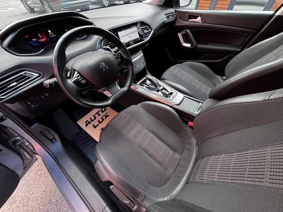 peugeot 308 1,2 puretech automatik •2020•automatik•leasingbezučešća• - slika 7