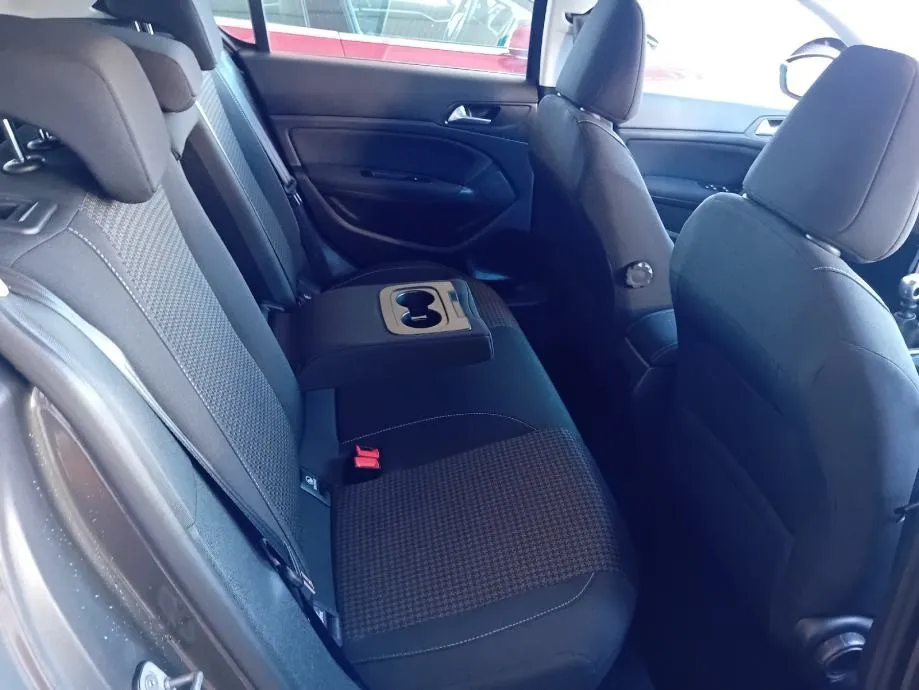 peugeot 308 1,5 blue hdi. jamstvo. leasing - slika 8