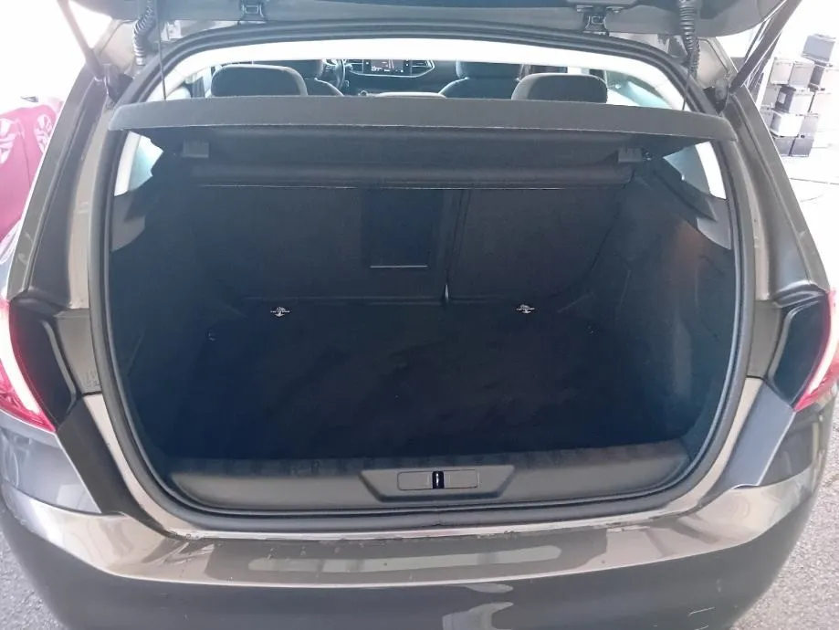 peugeot 308 1,5 blue hdi. jamstvo. leasing - slika 10