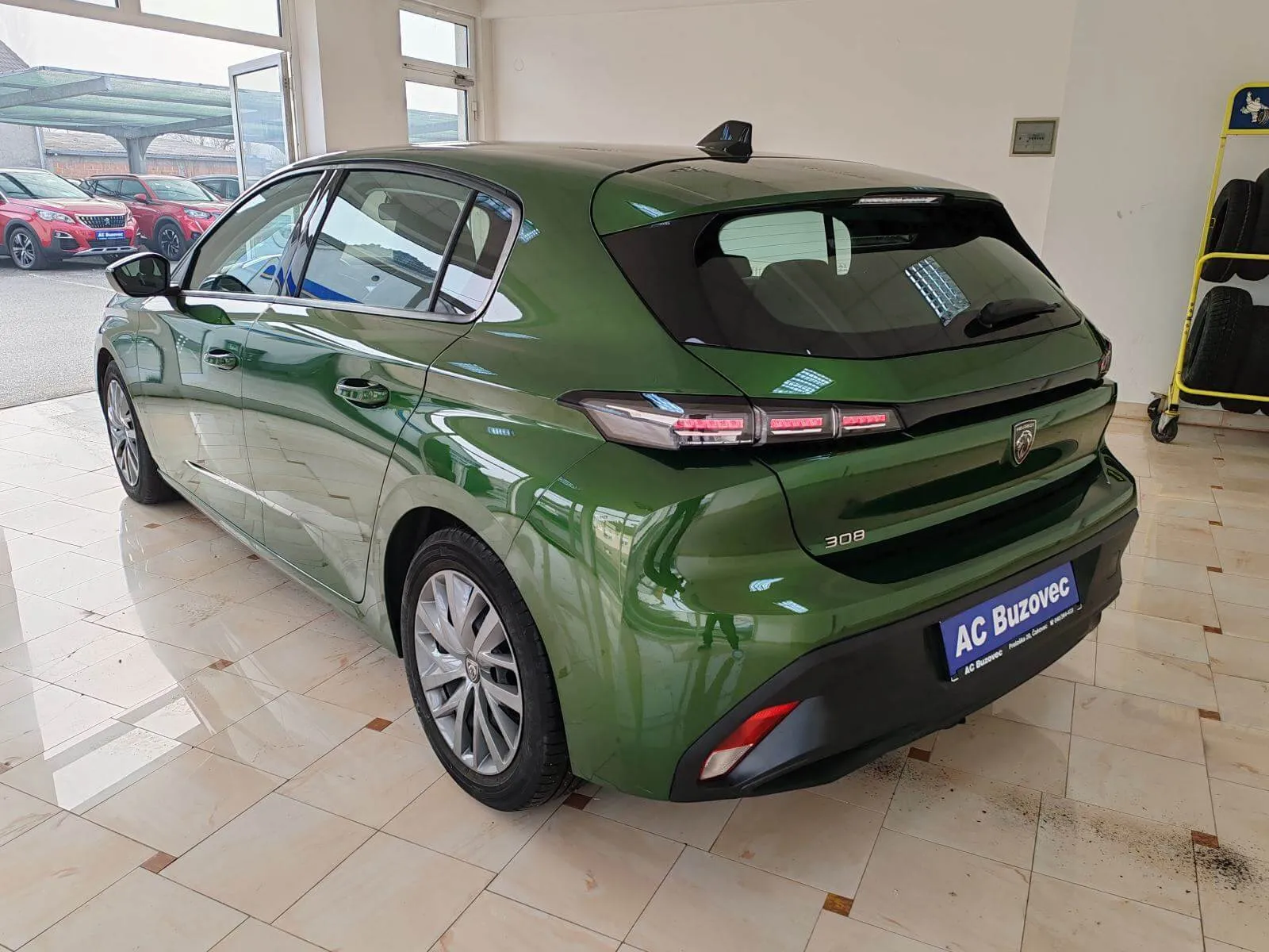 peugeot 308 1,2 - slika 5