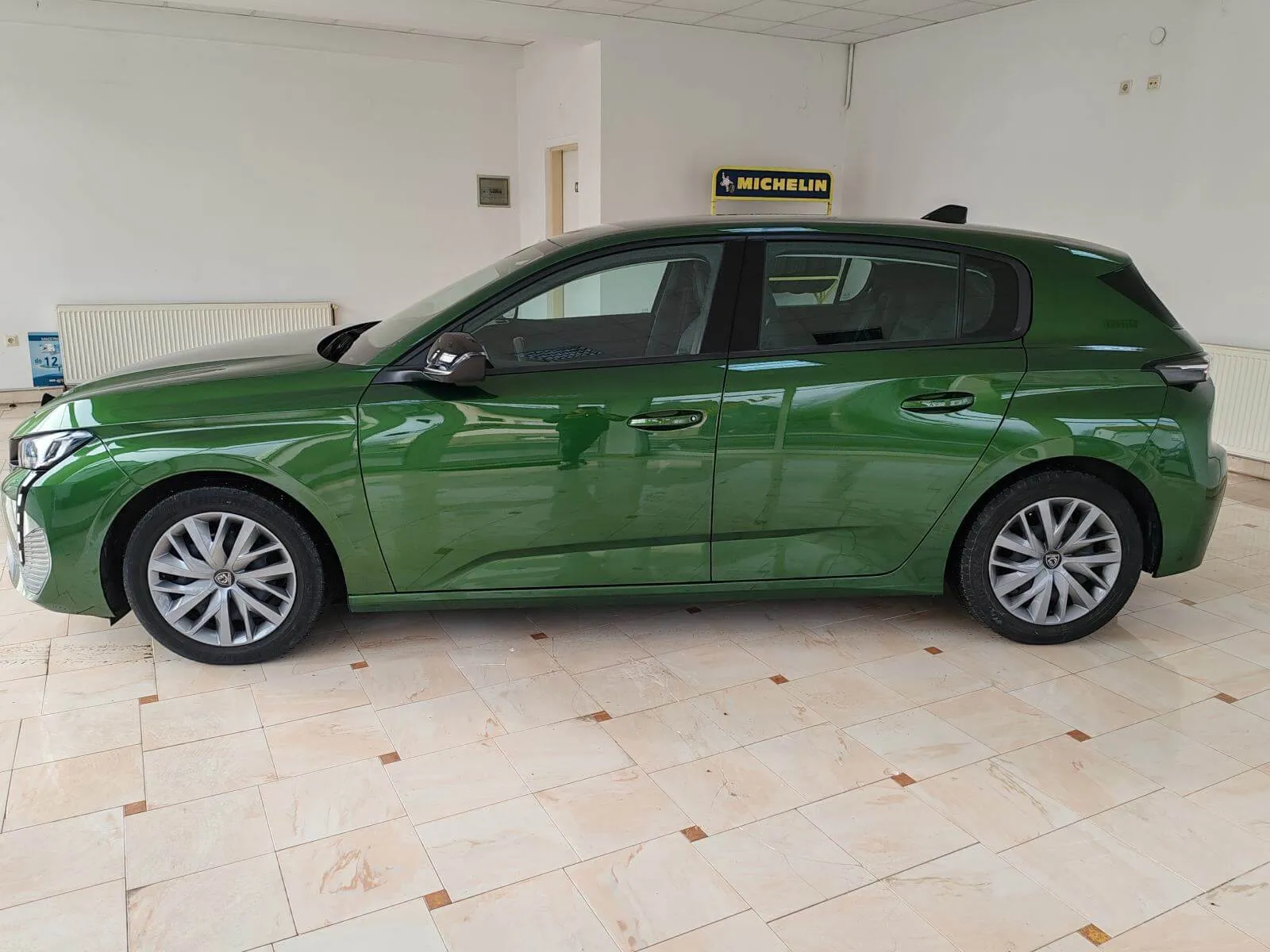 peugeot 308 1,2 - slika 4