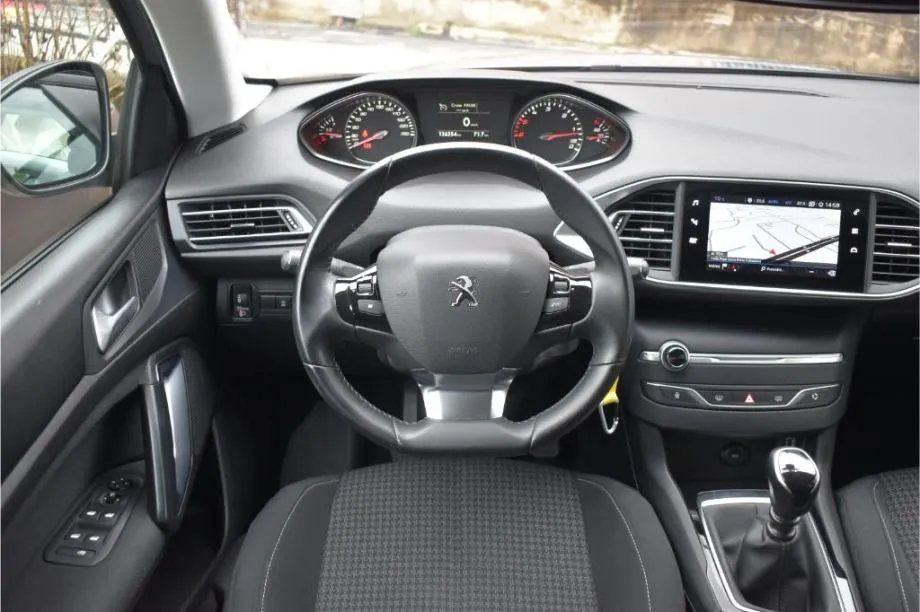 peugeot 308 sw 1.5 bluehdi 130ks gratis set lanca 8mm-active-facelift - slika 10