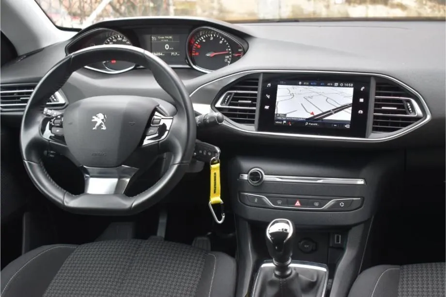 peugeot 308 sw 1.5 bluehdi 130ks gratis set lanca 8mm-active-facelift - slika 11