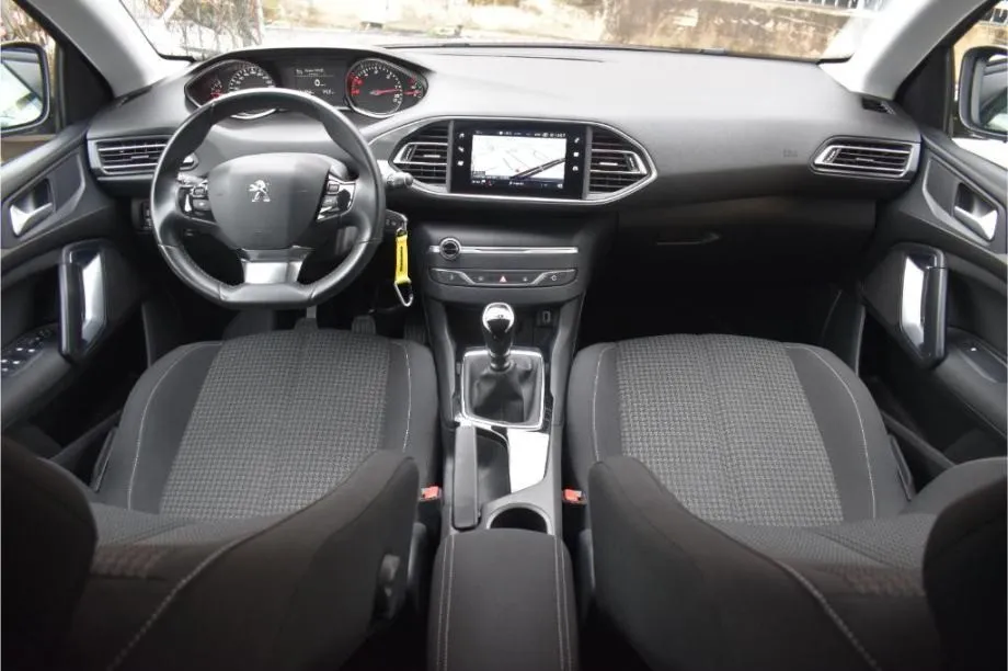 peugeot 308 sw 1.5 bluehdi 130ks gratis set lanca 8mm-active-facelift - slika 9
