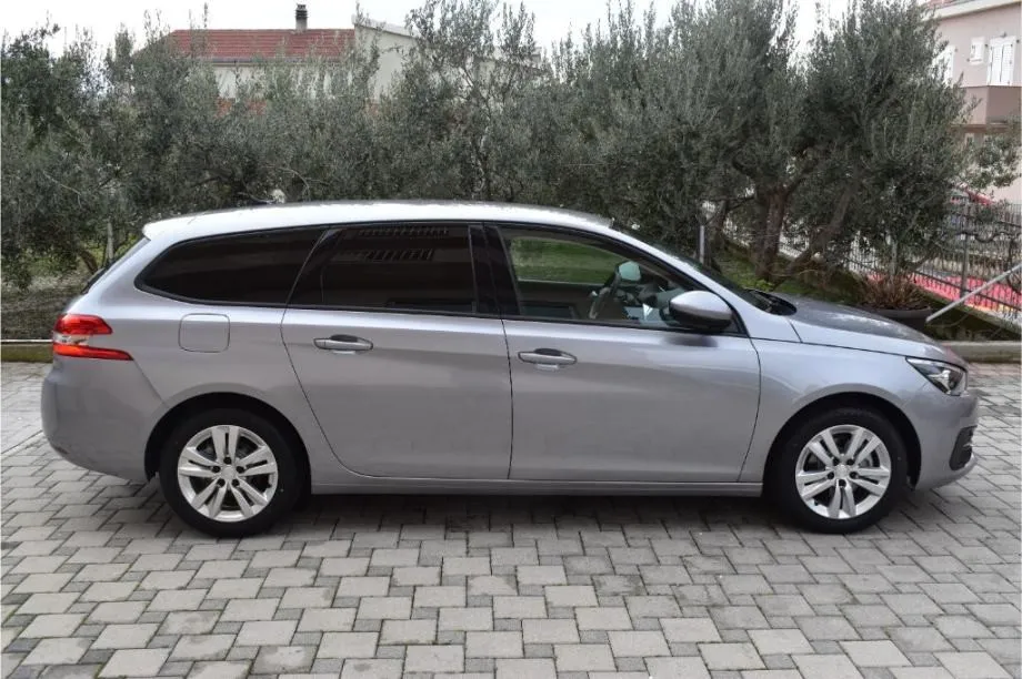 peugeot 308 sw 1.5 bluehdi 130ks gratis set lanca 8mm-active-facelift - slika 5