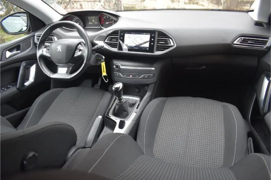 peugeot 308 sw 1.5 bluehdi 130ks gratis set lanca 8mm-active-facelift - slika 12