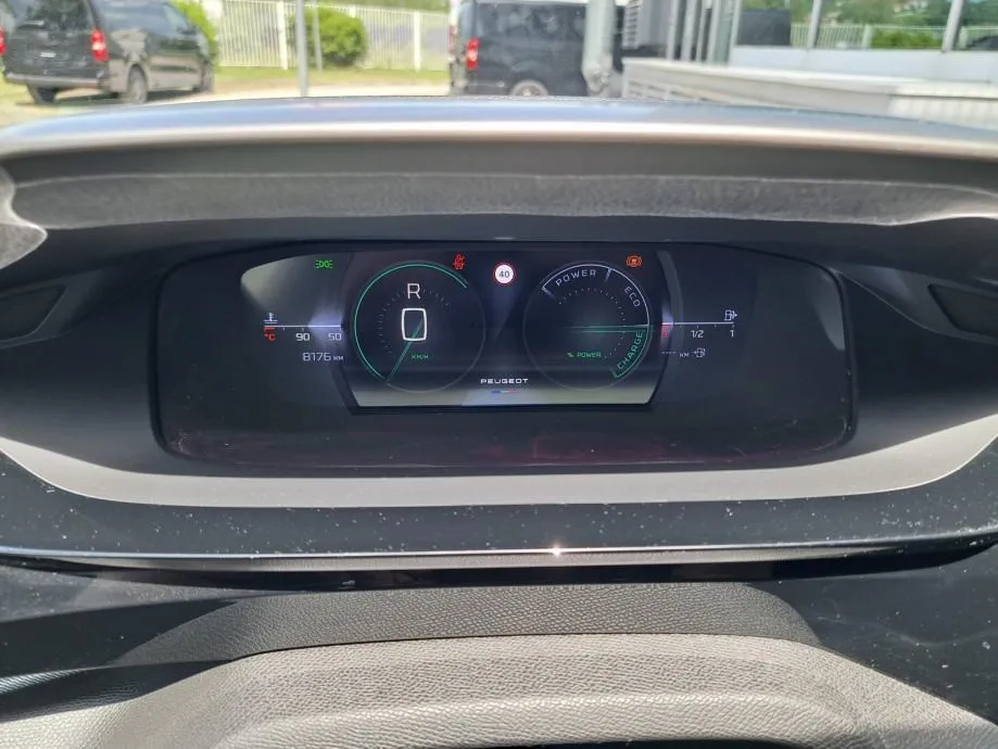 peugeot 408 gt hybrid 145 e-dcs6 - slika 16
