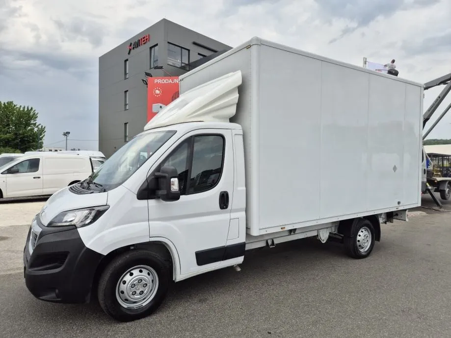 Peugeot Boxer 2.2 Bhdi, Kofer, Odlično Stanje, Garancija Na Vozilo.., - Zagreb