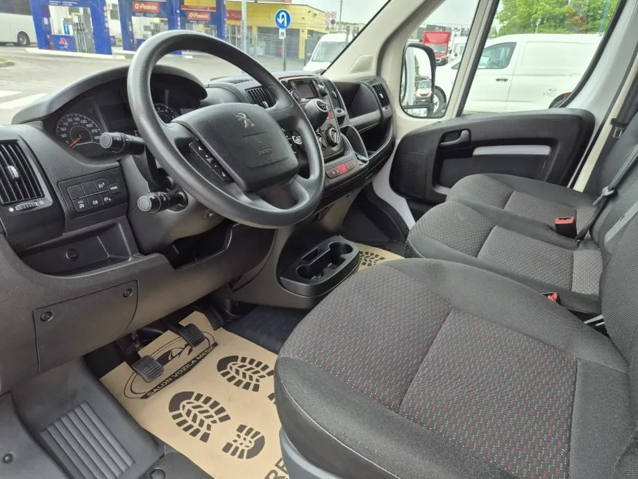 peugeot boxer 2.2 bhdi, kofer, odlično stanje, garancija na vozilo.., - slika 11