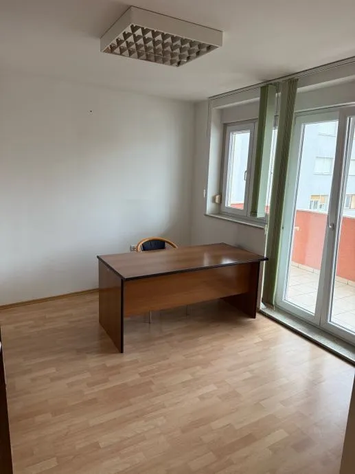 poslovni prostor - najam, 8 ureda, zadar-relja, centar grada! 2. kat! - slika 14