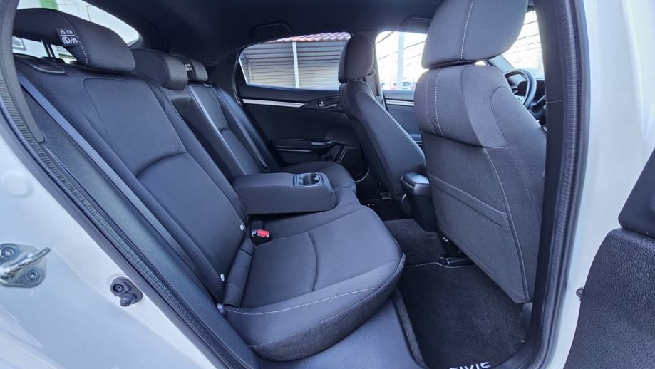 honda civic 1,0t,climtronic,navigacija,kamera,led,alu 17,tempomat,. - slika 17