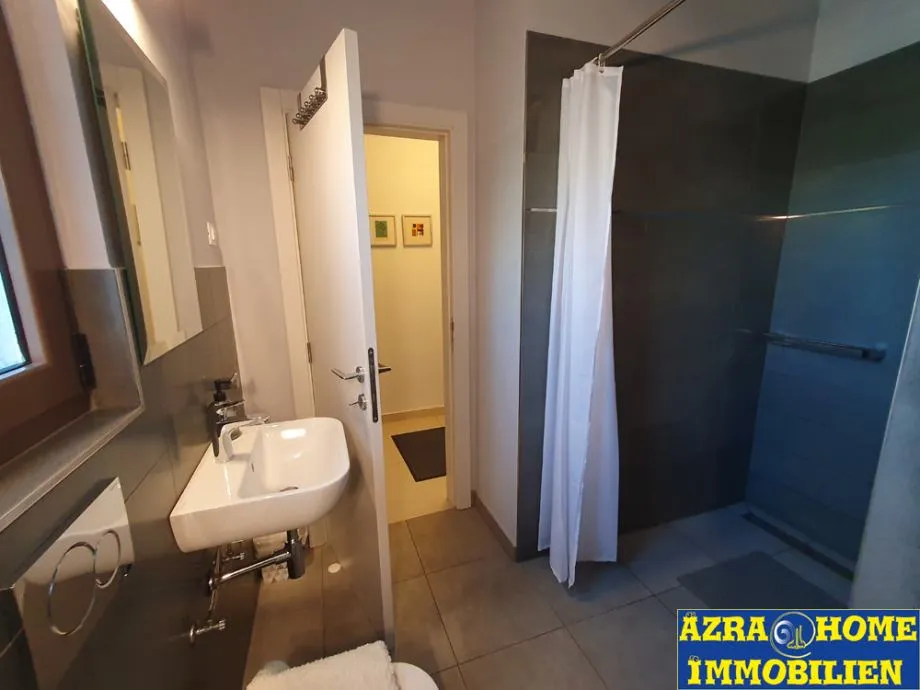 kuća: višnjan, 203.00 m2, bazen 24m2, mirna lokacija - slika 9