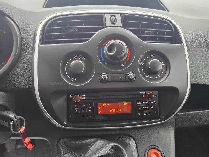 renault kangoo 1.5 dci*klima*tempomat*park.senzori* - slika 13
