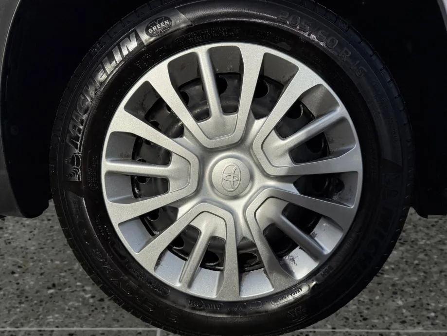 toyota proace city 1,5 d-4d 75 kw (102 ks) l1, 2024 god. - slika 16