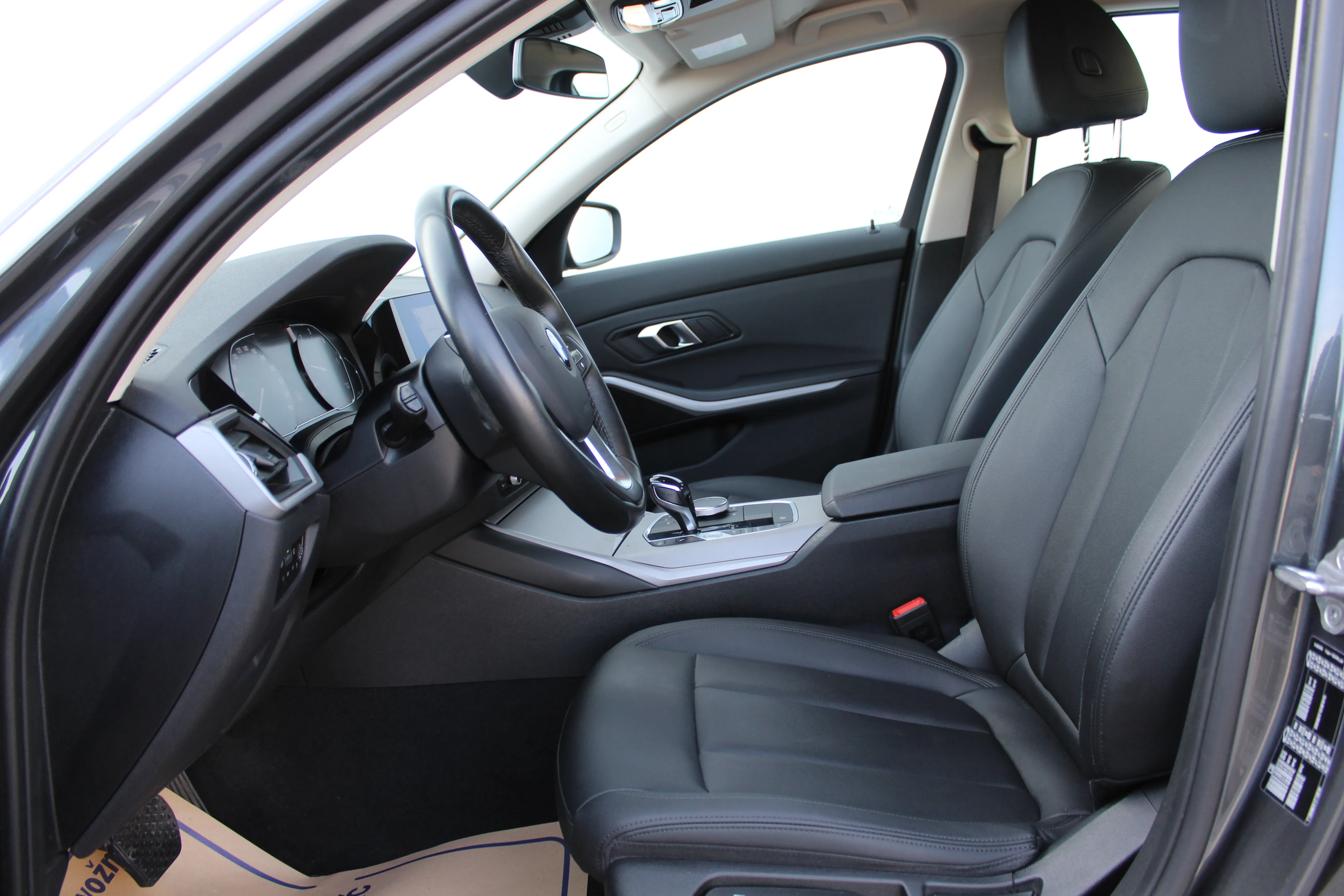 13124 bmw 318d advantage aut. - slika 8