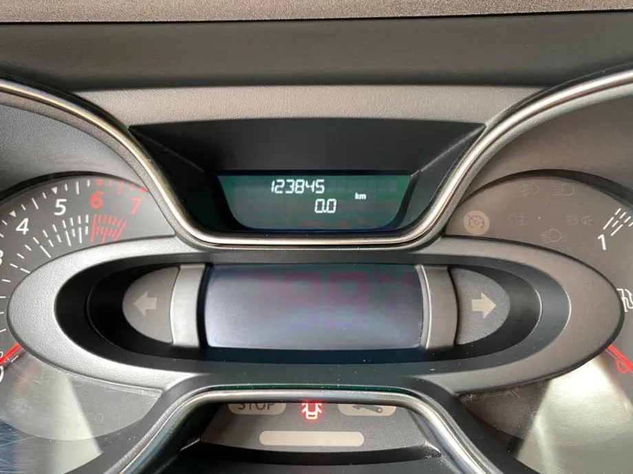 renault captur 0.9 tce, navi, klima, 4x garancija!!! - slika 22