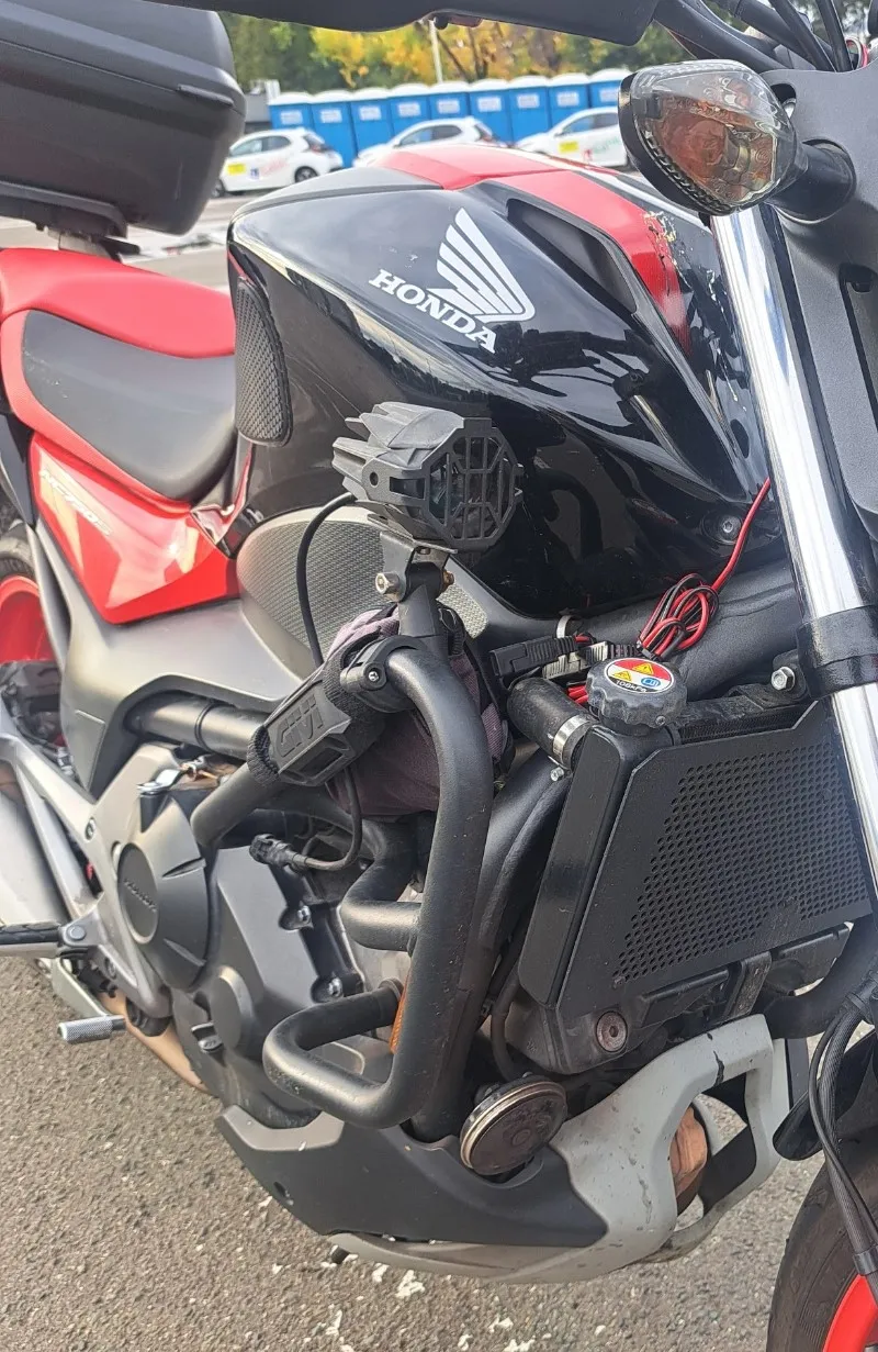 honda nc750 sa, sa puno dodatne opreme, povoljno prodajem - slika 10