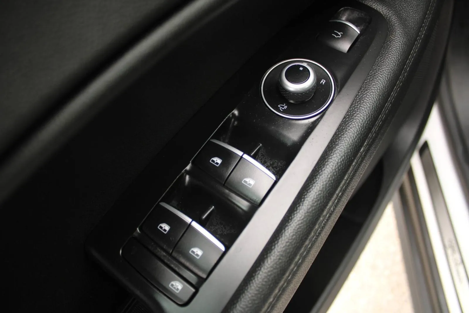 alfa romeo stelvio 2.2 mjt sprint automatik *led, kamera* - slika 14