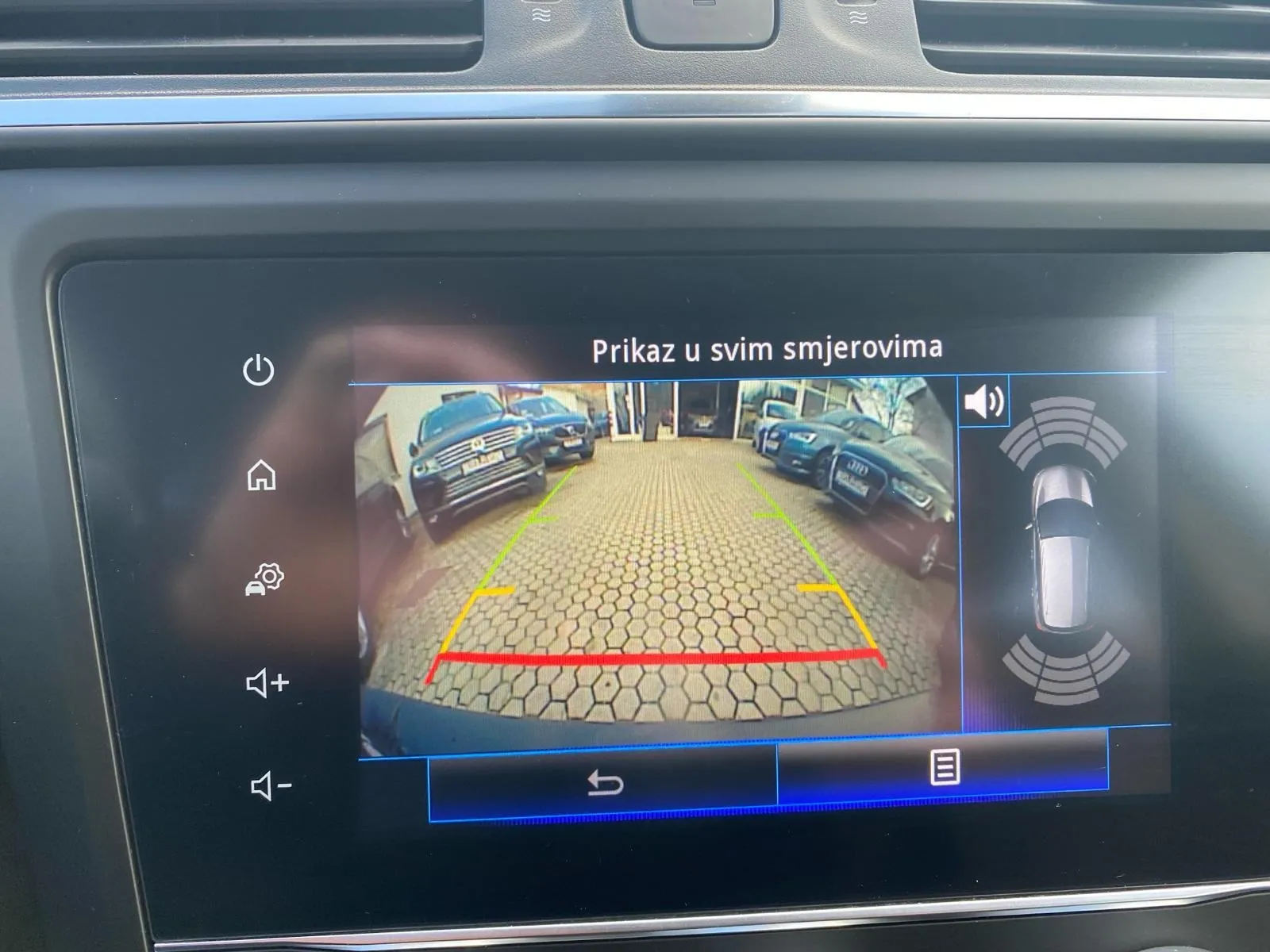 renault kadjar dci 115 kamera, keyless, navigacija, 4x garancija!!! - slika 18
