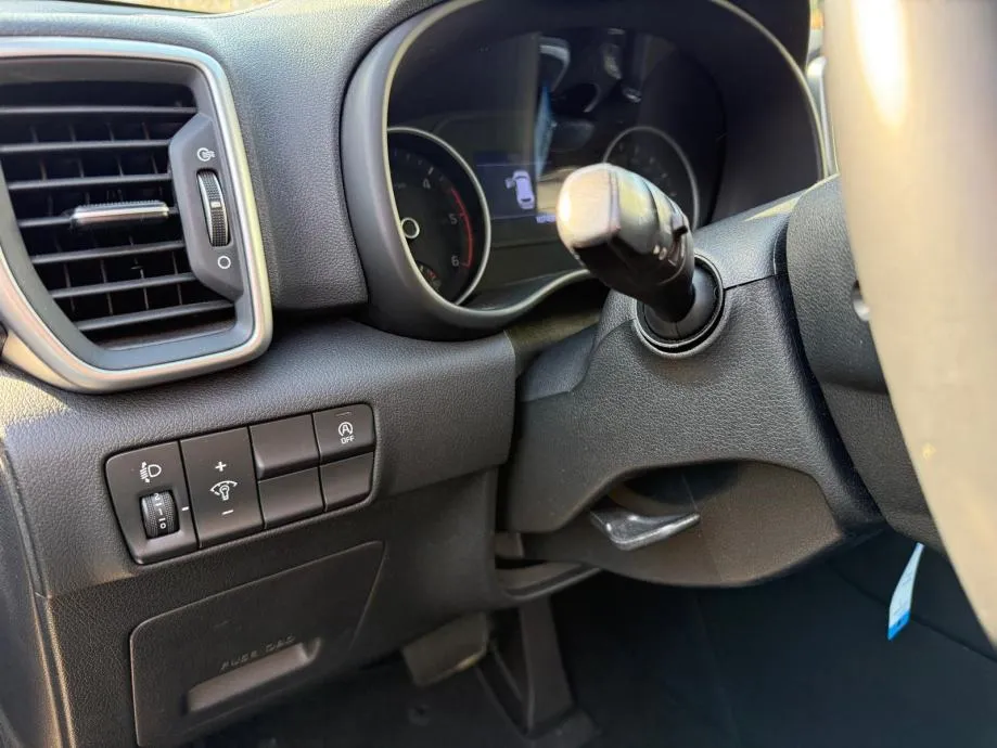 kia sportage 1,6 crdi automatik, navigacija, kamera, 4x garancija!! - slika 17