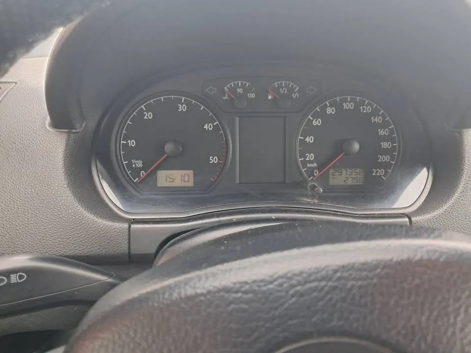 vw polo 1,9 sdi - slika 2