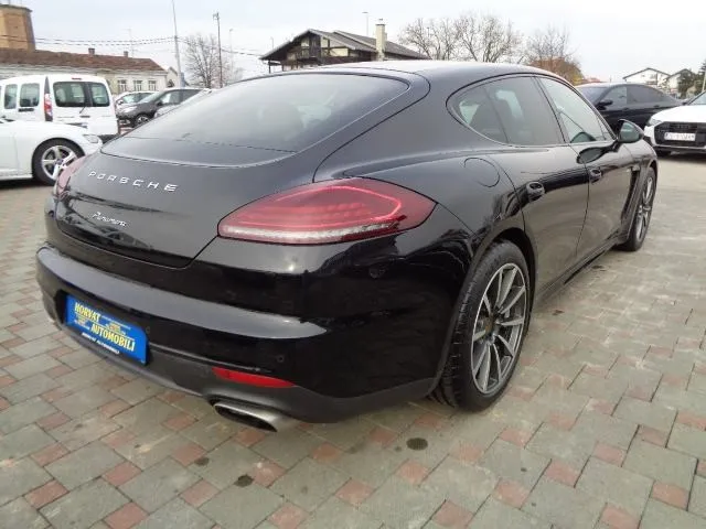 porsche panamera 3,0 tdi edit bose/koža/navi/led/kam/zr.ov./šib/g+h sj - slika 4