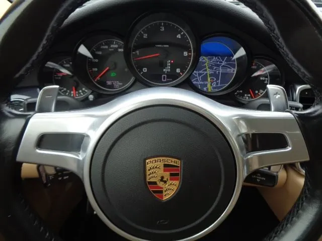 porsche panamera 3,0 tdi edit bose/koža/navi/led/kam/zr.ov./šib/g+h sj - slika 9