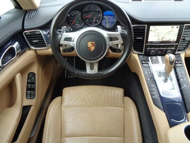 porsche panamera 3,0 tdi edit bose/koža/navi/led/kam/zr.ov./šib/g+h sj - slika 10
