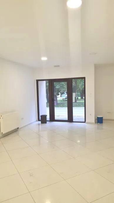 posl. prostor: donja stubica, trgovina, 75 m2 (iznajmljivanje) - slika 3