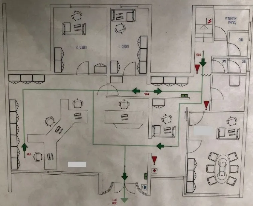 poslovni prostor s izlogom - 130 m2, metković (prodaja) - slika 10