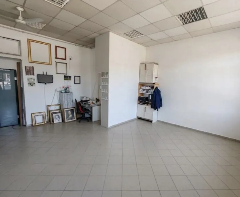 poslovni prostor: osijek, ulični lokal, reisnerova ul., 85.81m2 +103m2 - slika 5