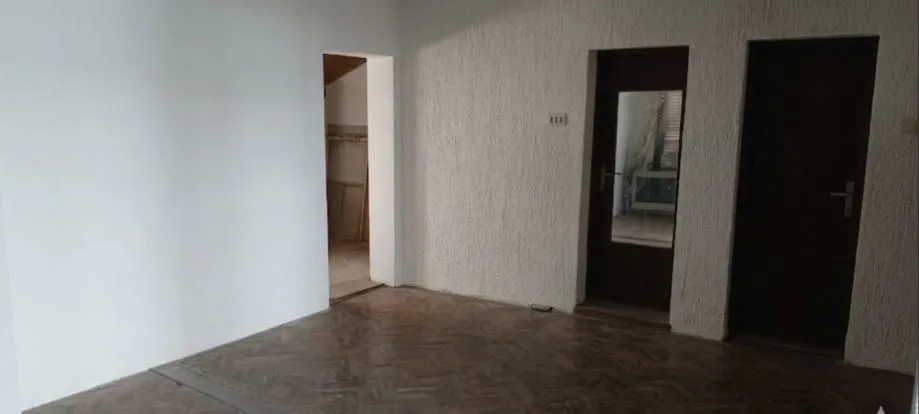 poslovni prostor: osijek, ulični lokal, reisnerova ul., 85.81m2 +103m2 - slika 9
