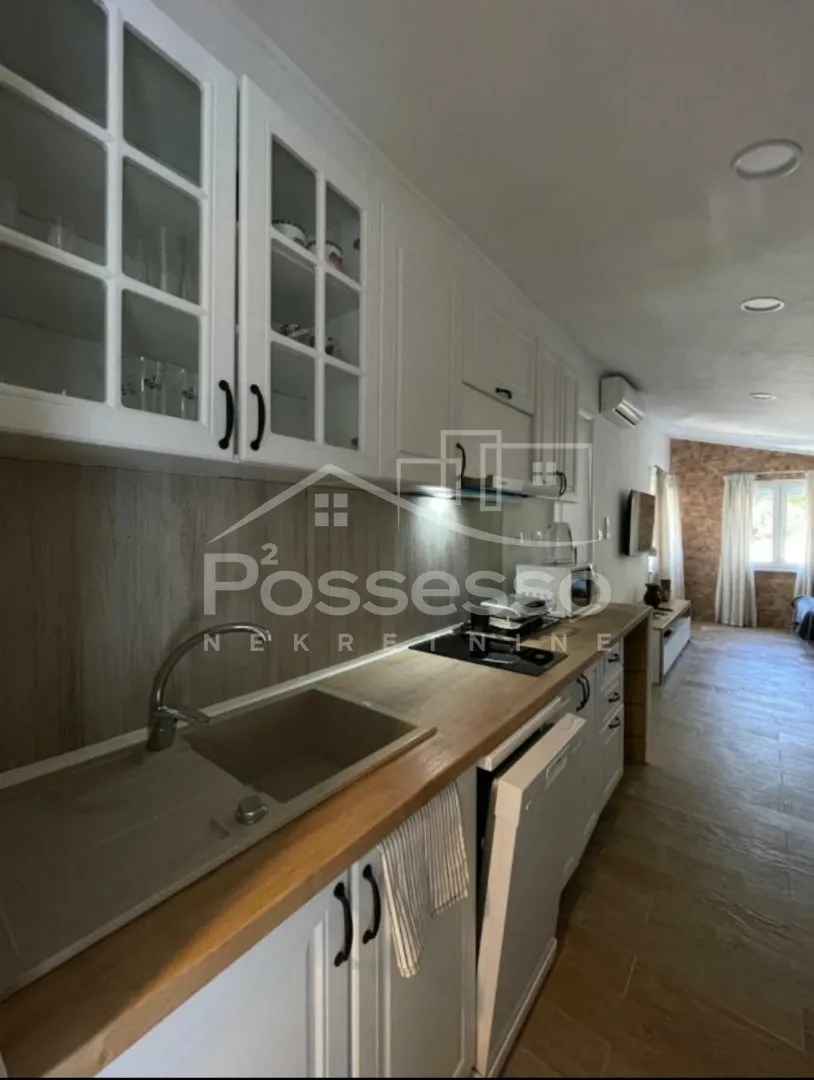 kuća prodaja plomin 270 m2 - slika 11