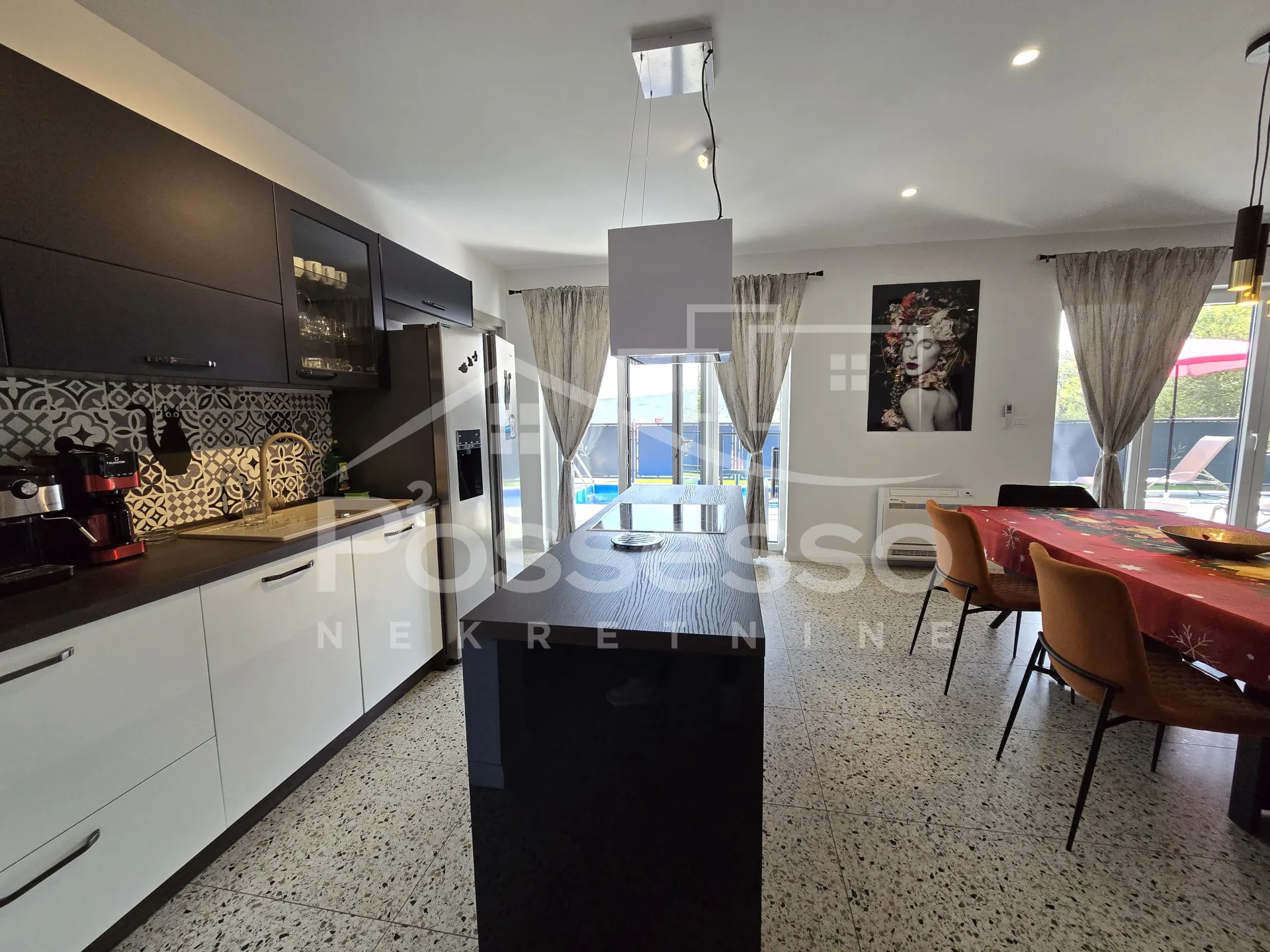 kuća prodaja buzet 150 m2 - slika 12