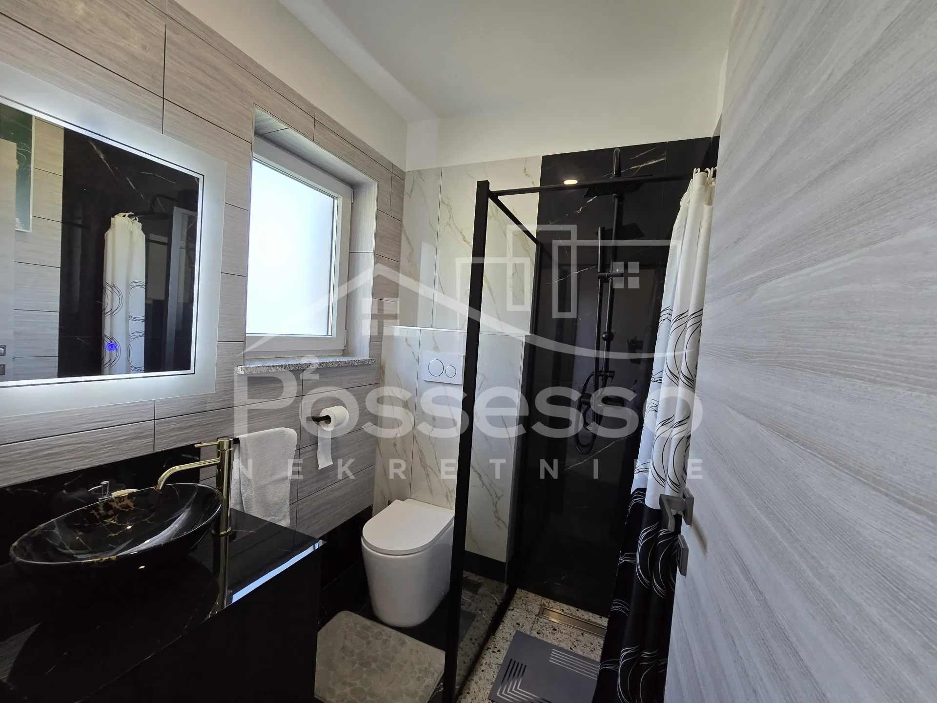 kuća prodaja buzet 150 m2 - slika 20