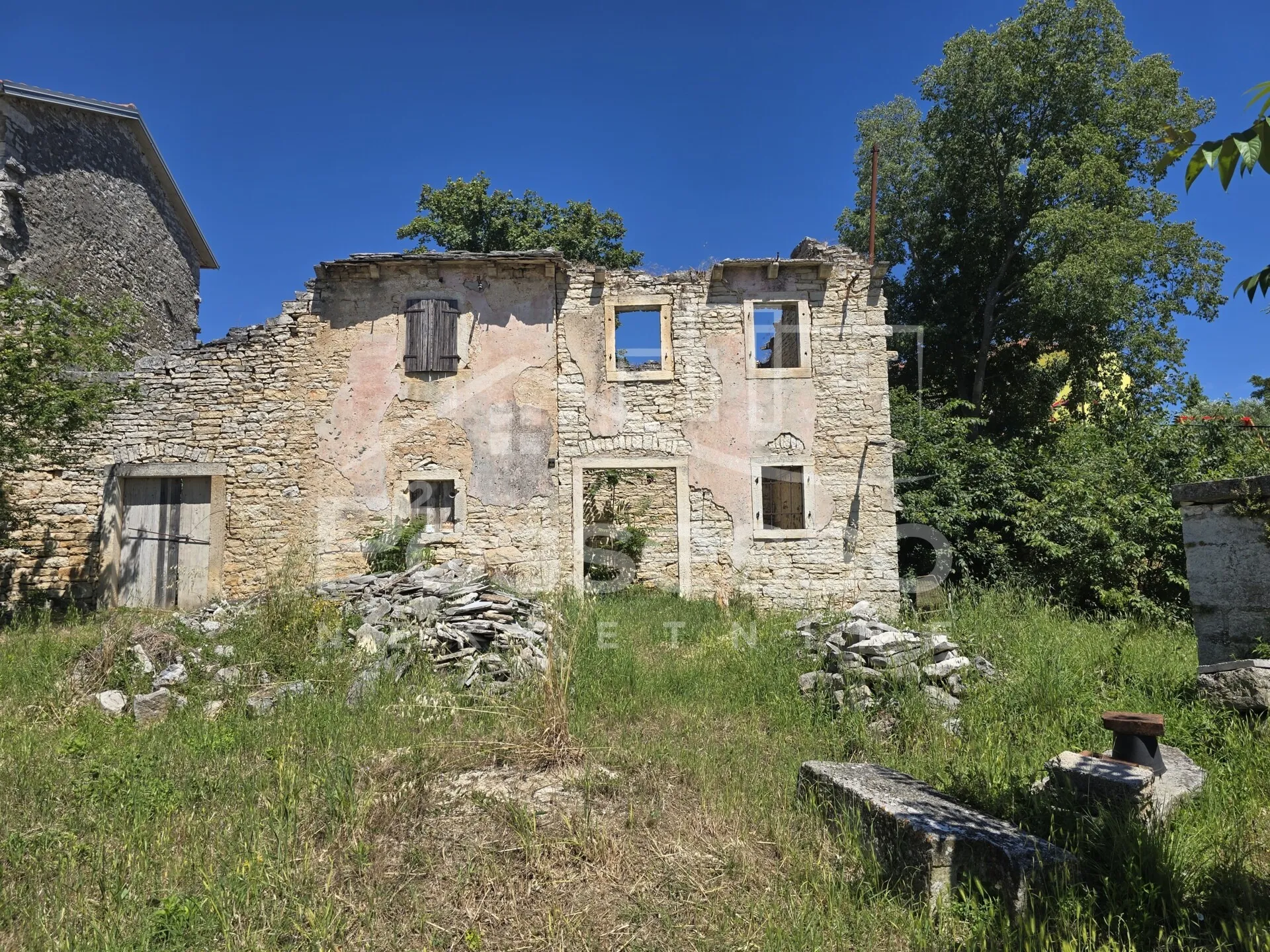 kuća prodaja kanfanar 140 m2 - slika 5