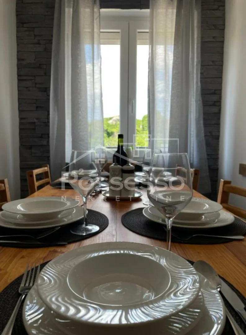 kuća prodaja plomin 270 m2 - slika 16