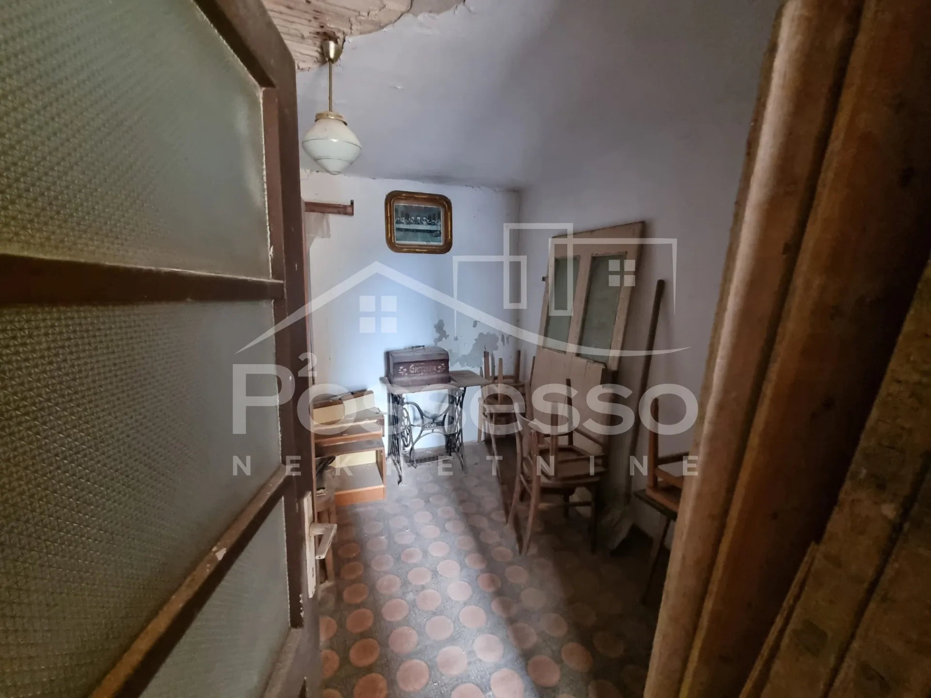 kuća prodaja stari pazin 200 m2 - slika 11