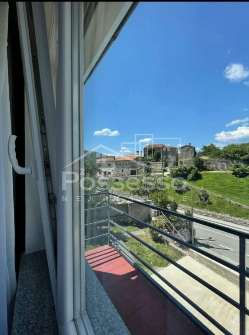 kuća prodaja plomin 270 m2 - slika 8