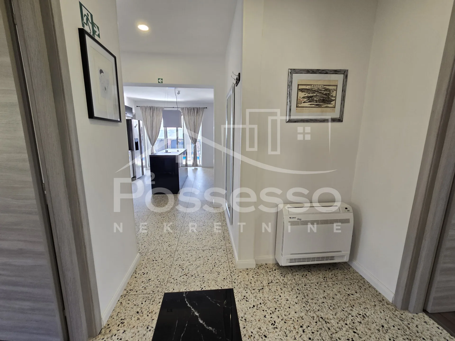 kuća prodaja buzet 150 m2 - slika 17