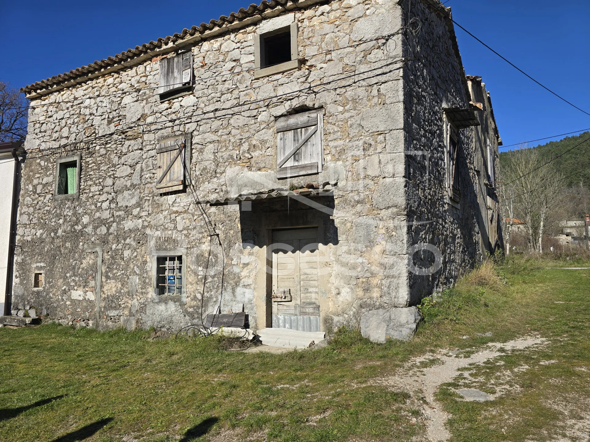 kuća prodaja trstenik 397 m2 - slika 6