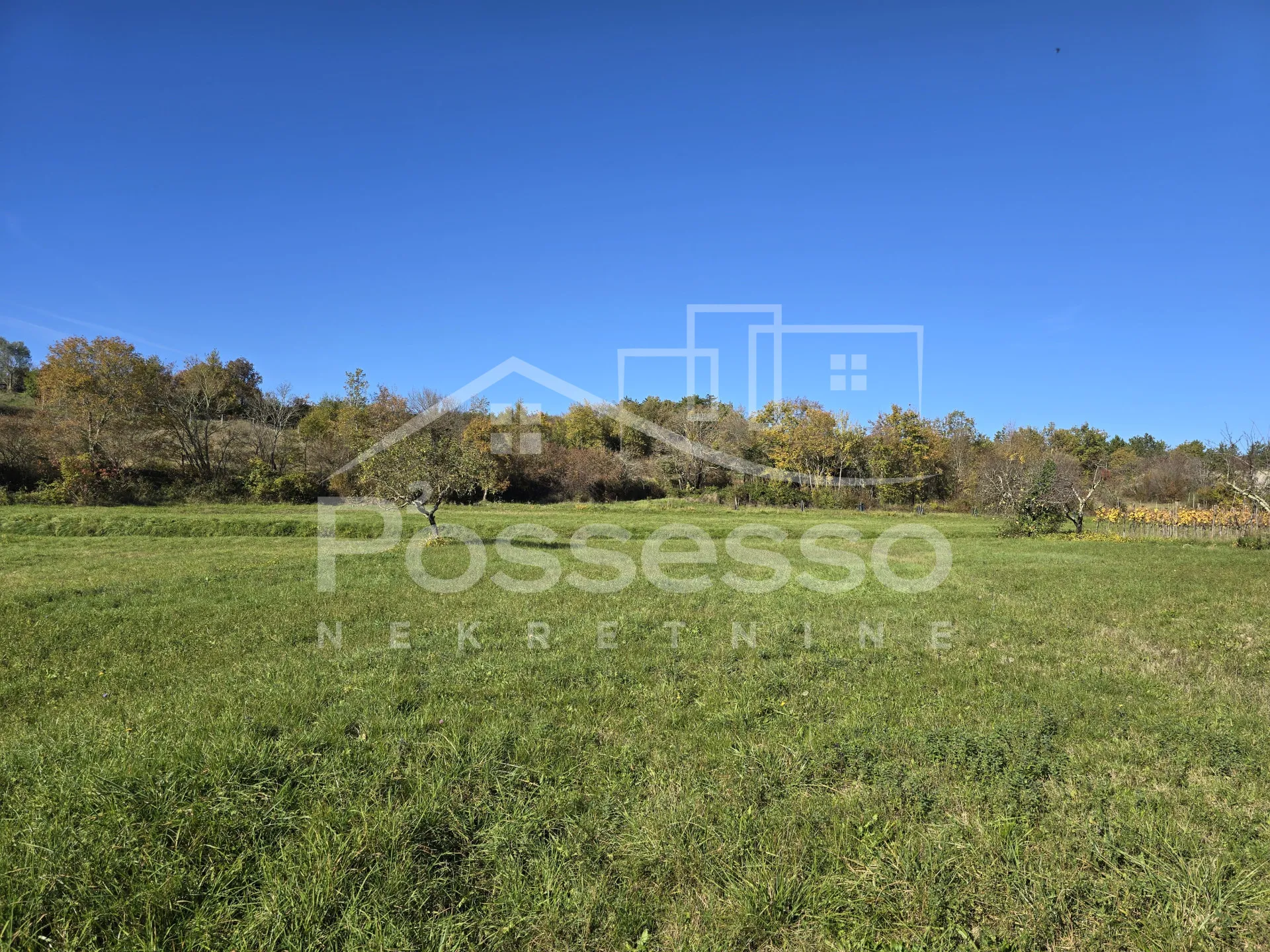zemljište prodaja buzet 572 m2 - slika 9