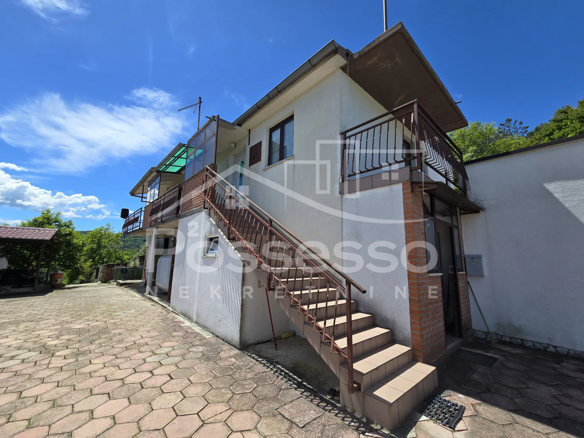 kuća prodaja buzet 354 m2 - slika 5