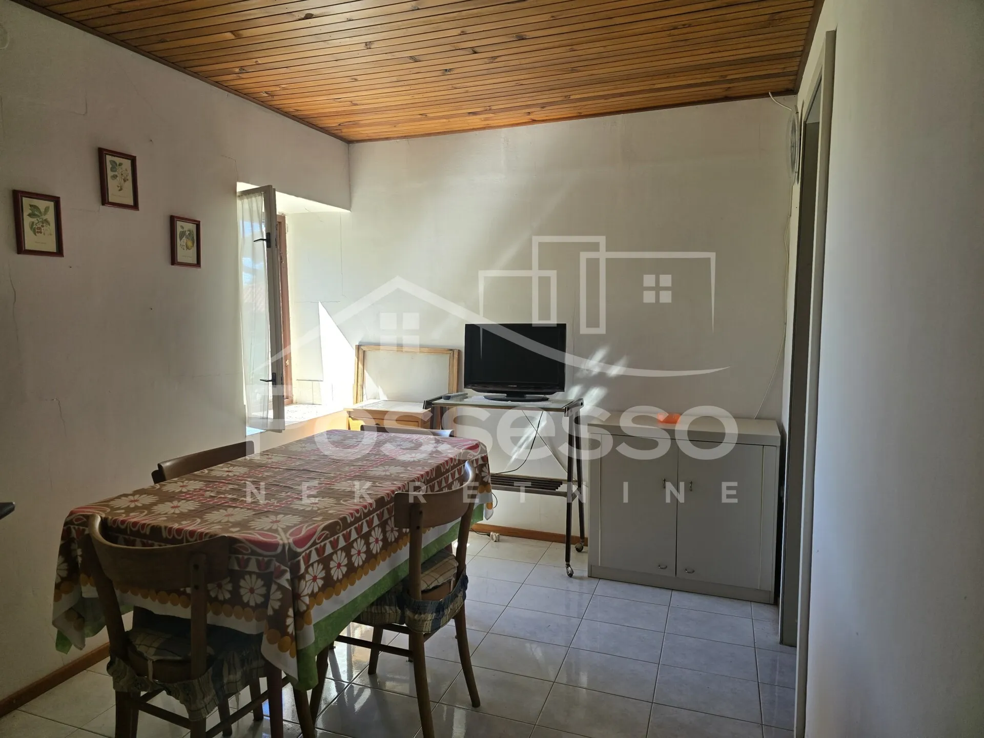 kuća prodaja zabrežani 104 m2 - slika 4